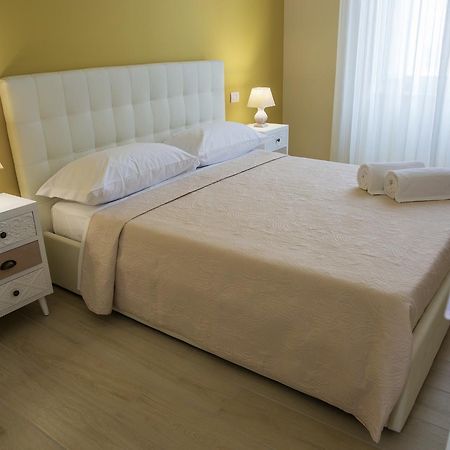 Gleda Rooms Deluxe Pompeji Eksteriør billede